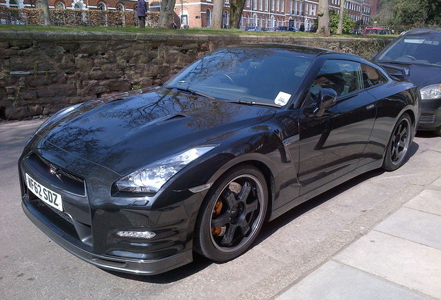 Nissan GT-R 2013