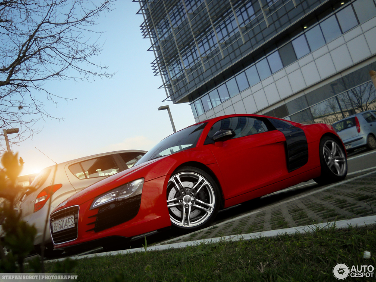 Audi R8