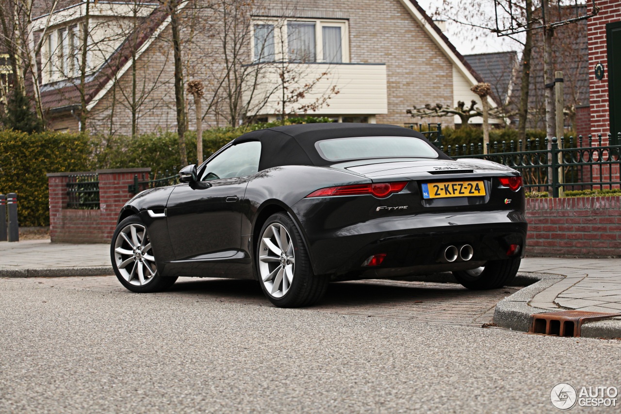 Jaguar F-TYPE S Convertible