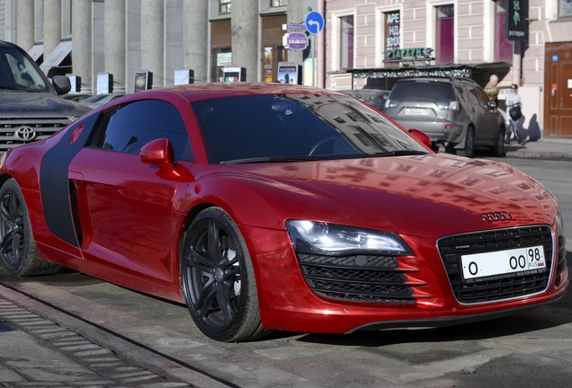 Audi R8