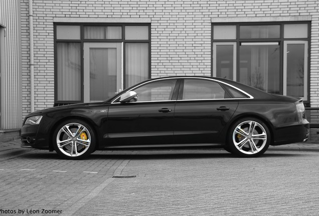 Audi S8 D4