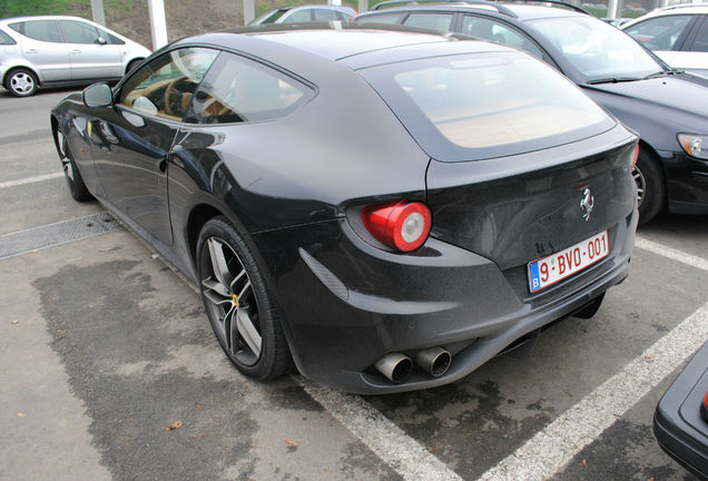 Ferrari FF