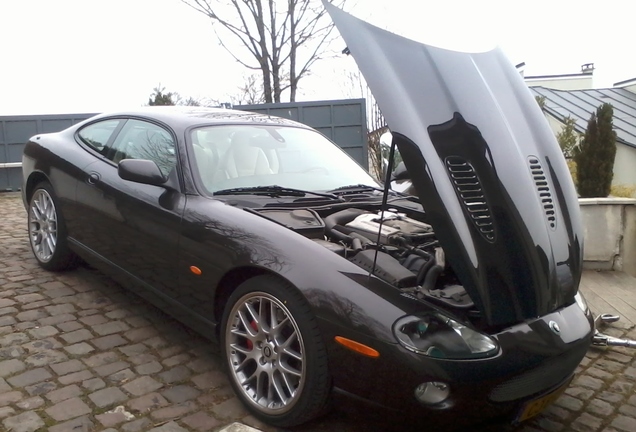 Jaguar XKR