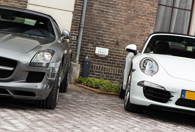 Mercedes-Benz SLS AMG Roadster