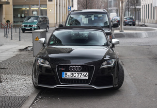 Audi TT-RS Roadster