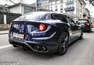 Ferrari FF