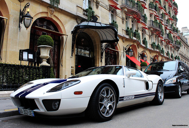 Ford GT