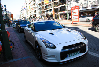 Nissan GT-R 2012