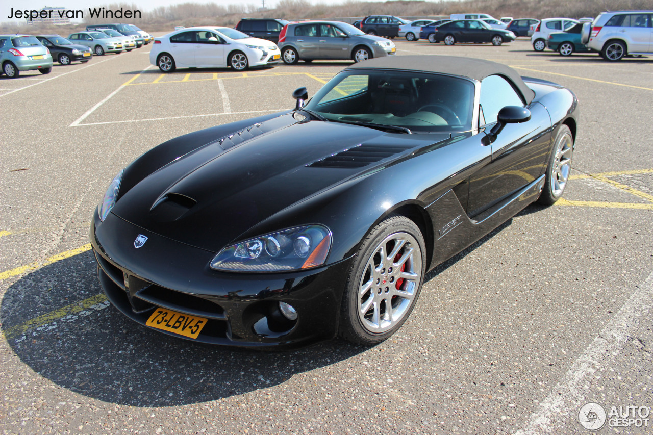 Dodge Viper SRT-10 Roadster 2003