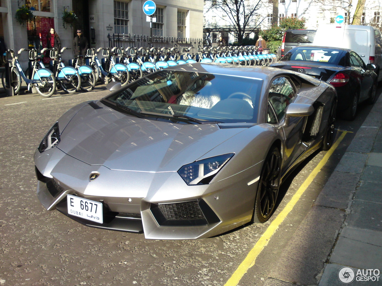 Lamborghini Aventador LP700-4