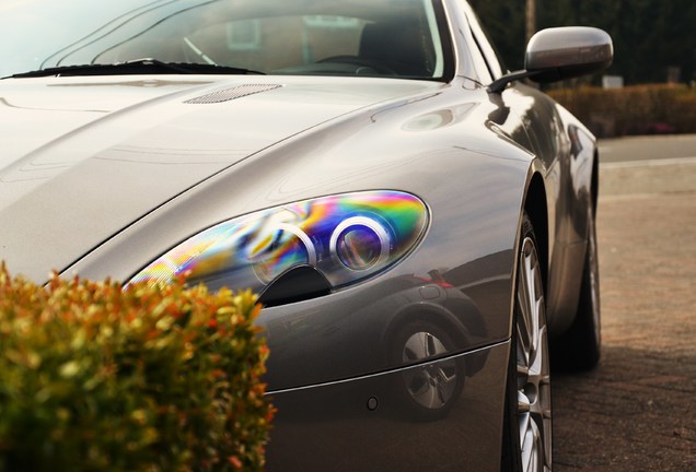 Aston Martin V8 Vantage