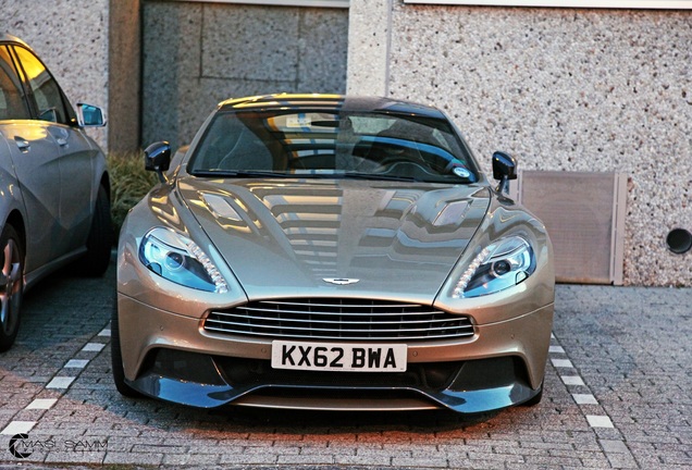 Aston Martin Vanquish 2013