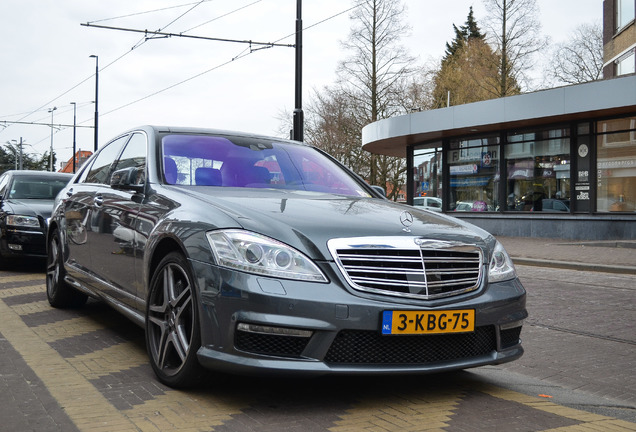 Mercedes-Benz S 65 AMG V221 2010