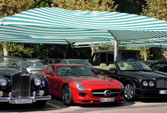 Mercedes-Benz SLS AMG