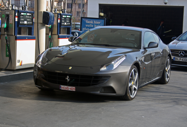 Ferrari FF