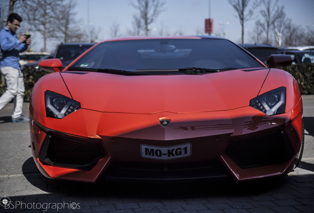 Lamborghini Aventador LP700-4