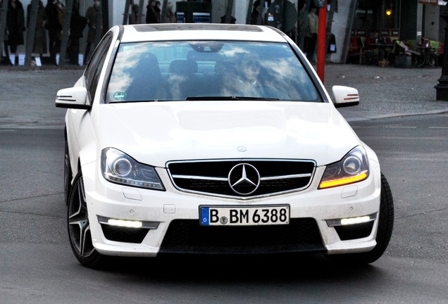 Mercedes-Benz C 63 AMG W204 2012