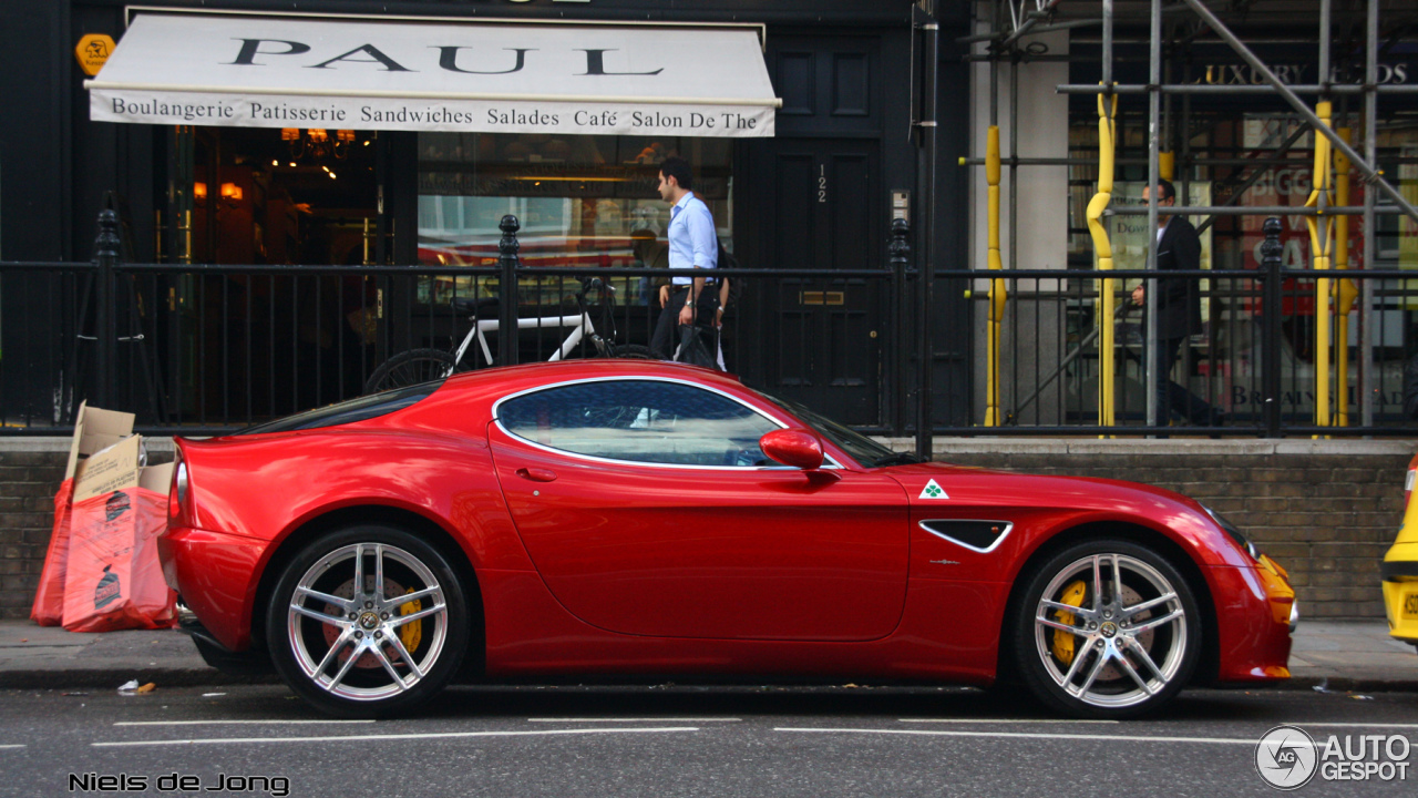 Alfa Romeo 8C Competizione