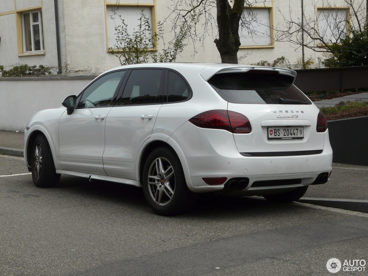 Porsche 958 Cayenne GTS