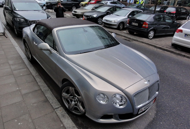 Bentley Continental GTC 2012