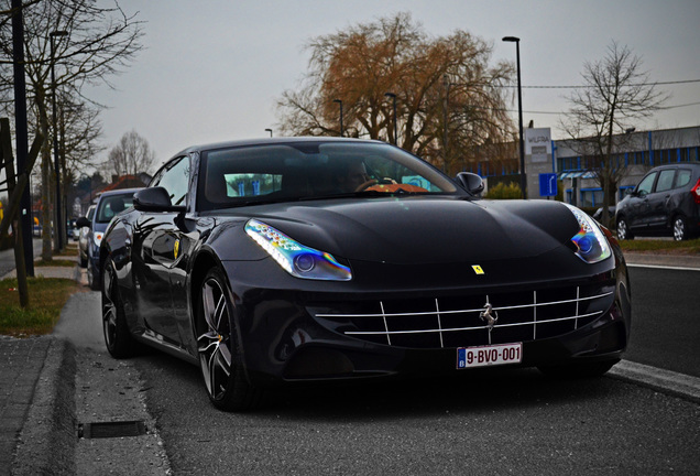 Ferrari FF