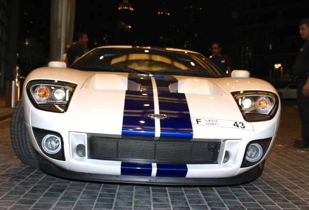 Ford GT