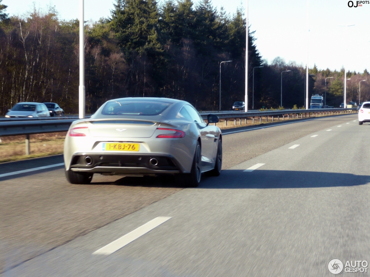 Aston Martin Vanquish 2013