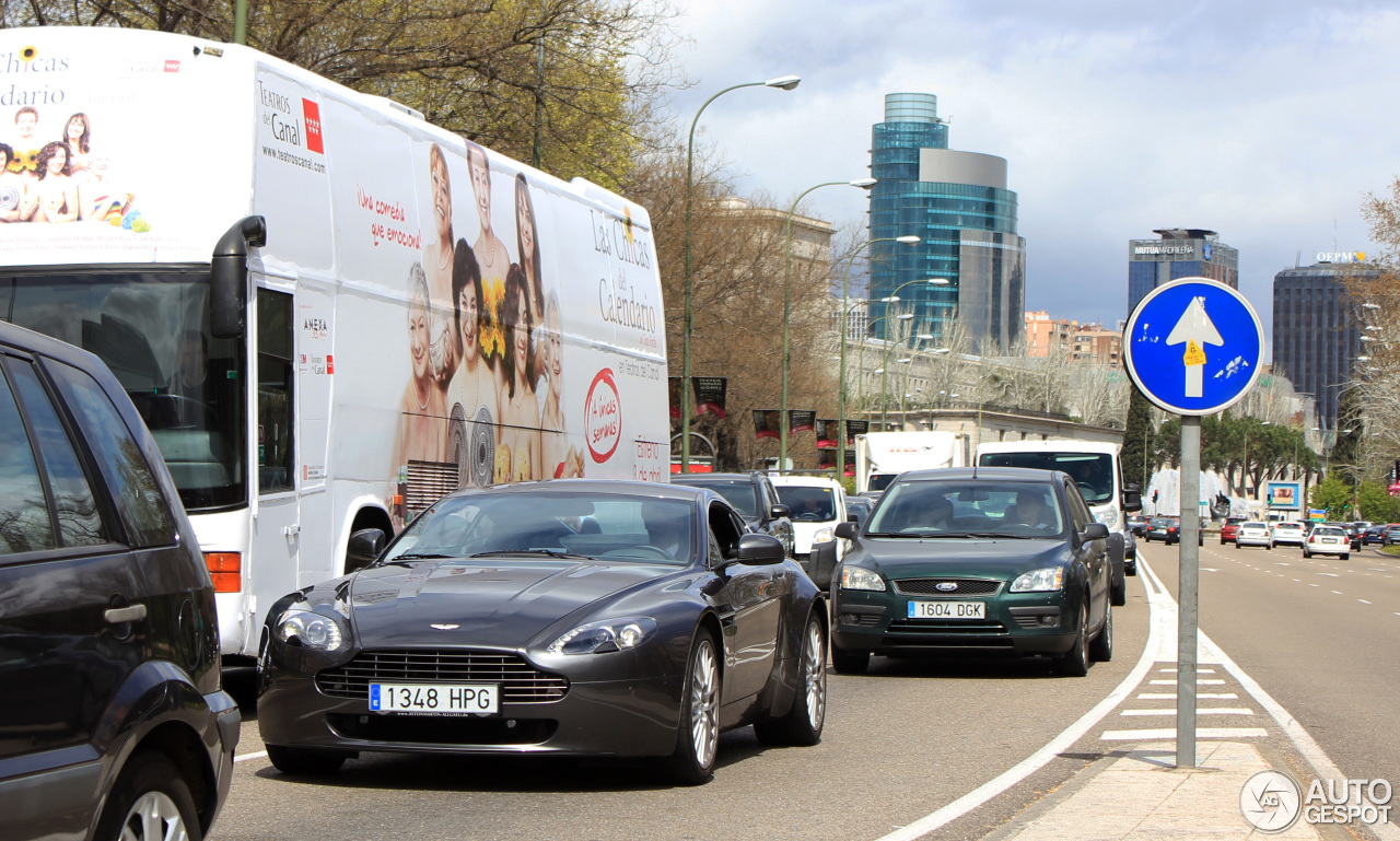 Aston Martin V8 Vantage