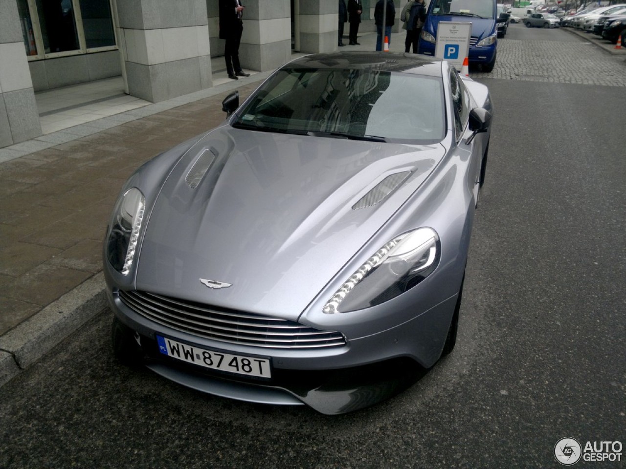 Aston Martin Vanquish 2013