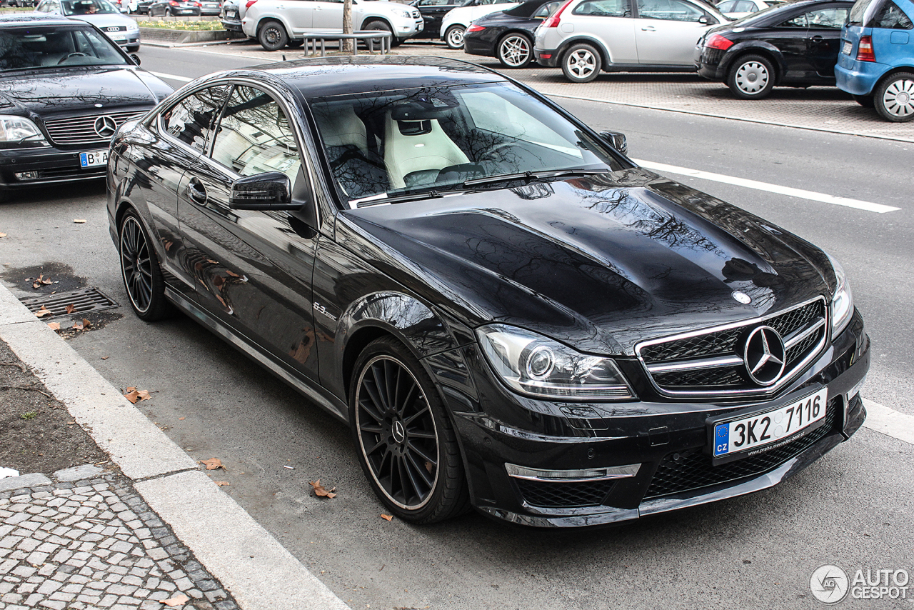 Mercedes-Benz C 63 AMG Coupé