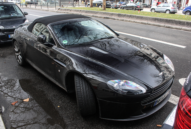 Aston Martin V8 Vantage Roadster 2012