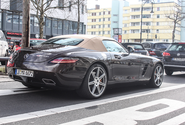 Mercedes-Benz SLS AMG GT Roadster