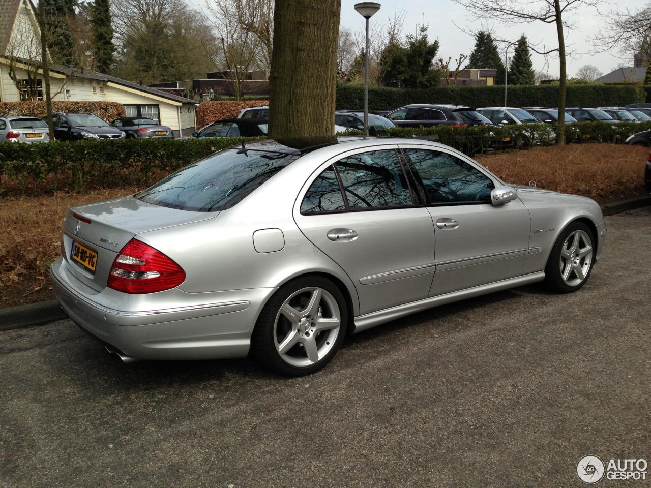 Mercedes-Benz E 55 AMG