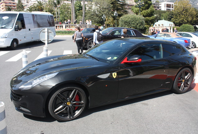 Ferrari FF