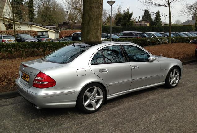 Mercedes-Benz E 55 AMG