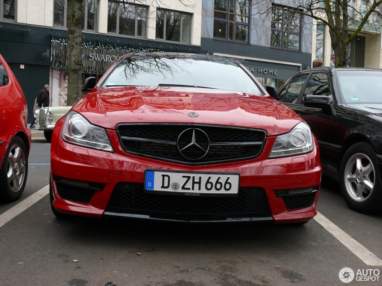 Mercedes-Benz C 63 AMG Coupé