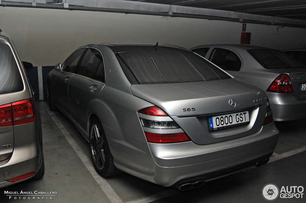 Mercedes-Benz S 65 AMG V221