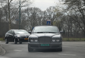 Bentley Azure 2006