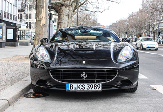 Ferrari California