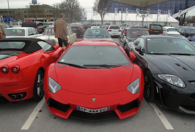 Lamborghini Aventador LP700-4