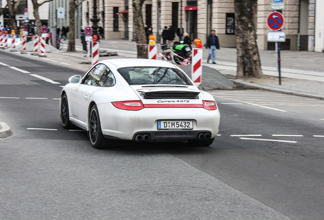 Porsche 997 Carrera 4 GTS