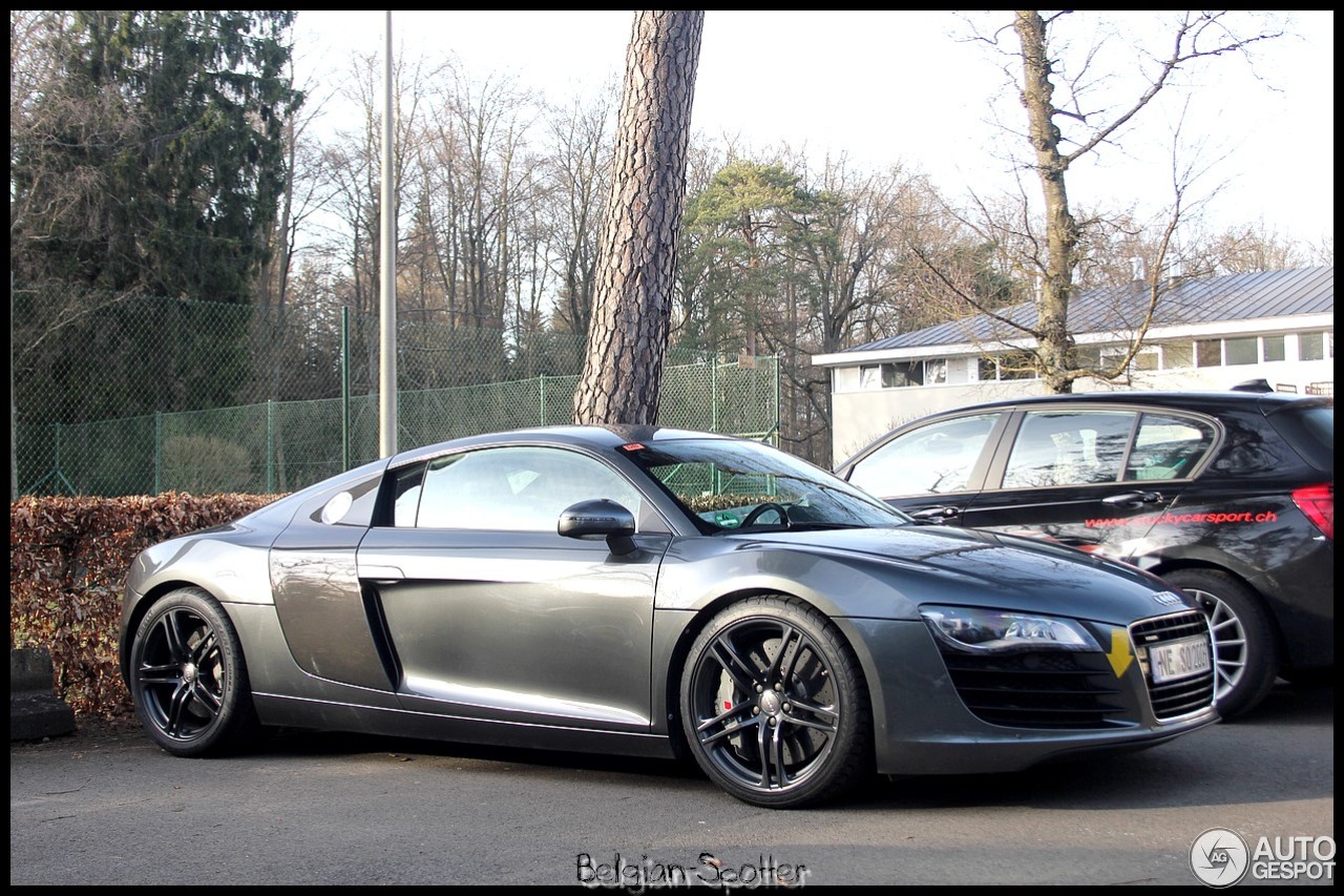 Audi R8