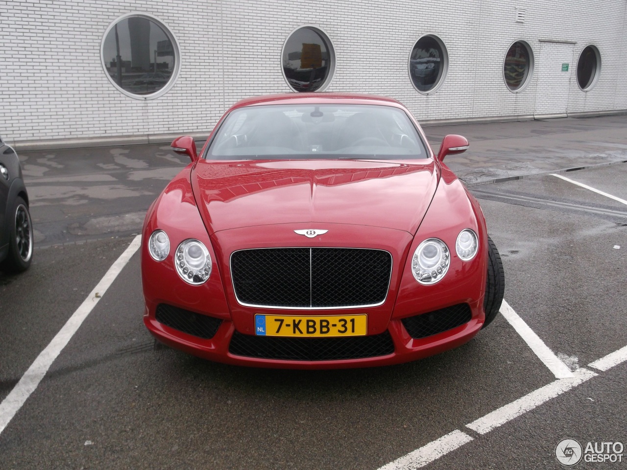 Bentley Continental GT V8