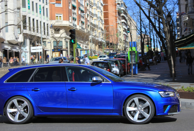 Audi RS4 Avant B8