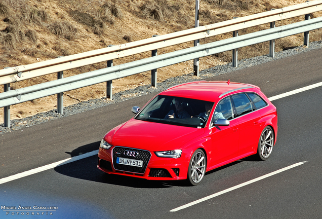 Audi RS4 Avant B8