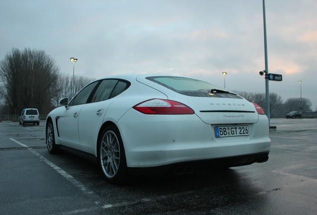 Porsche 970 Panamera GTS MkI