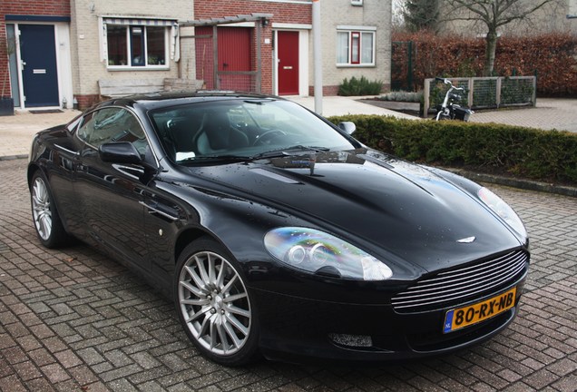 Aston Martin DB9