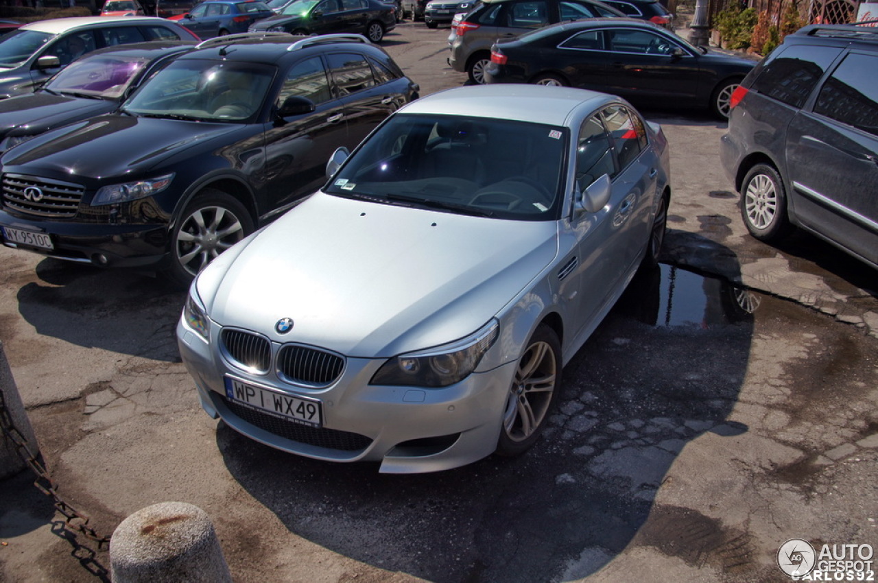 BMW M5 E60 2005