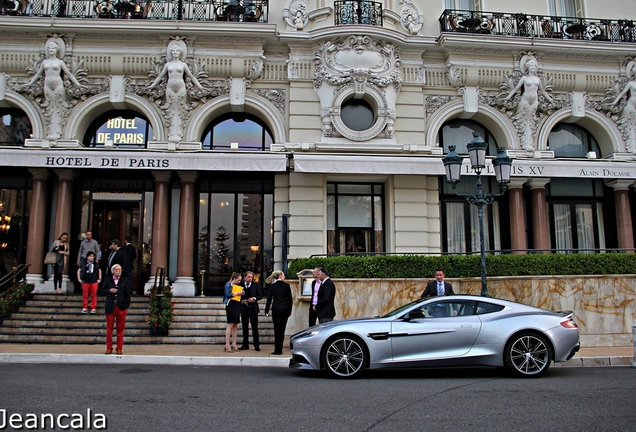 Aston Martin Vanquish 2013