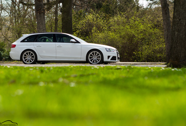 Audi RS4 Avant B8